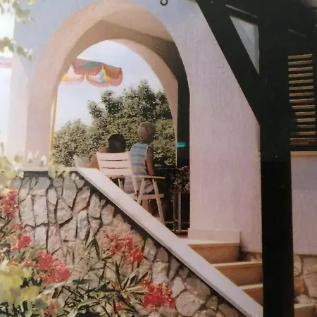 Haus Convallaria Pinezići