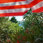 Haus Convallaria Feriehus Pinezići